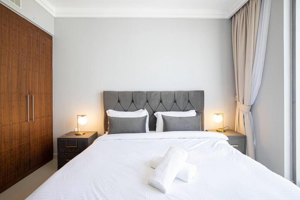 두바이 Magnificent Brand New Lux 3Br Burj & Fountain View 아파트 외부 사진